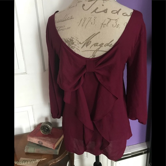 Chiffon top with bow - Picture 2 of 5